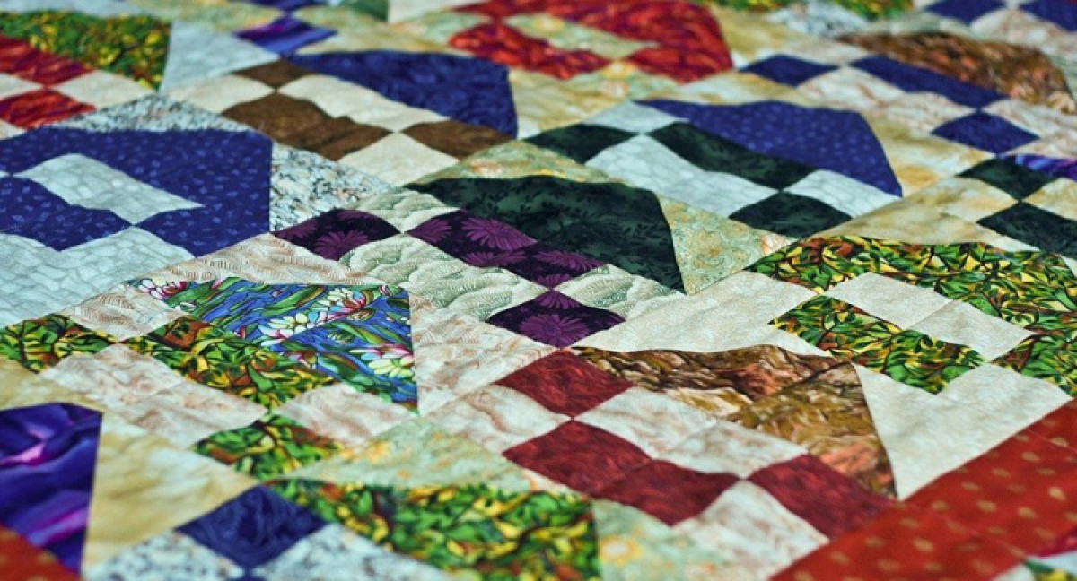 Участницам мегафестиваля "Korpe Fest" подарили швейные машинки