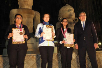 Фотография к новости: Асель Серикбай стала чемпионом Азии по шахматам среди юниоров