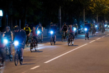 Фотография к новости: В Алматы состоится вечерний велопробег