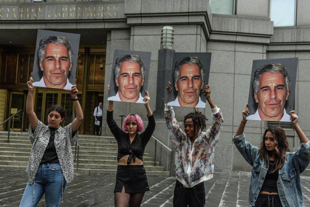 REUTERS / Stringer