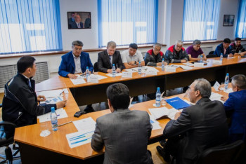 Фотография к новости:  Кульгинов раскритиковал работу столичных энергетиков  