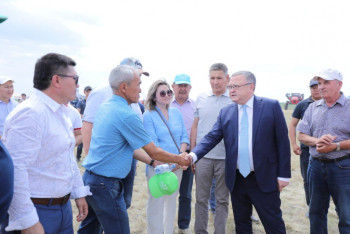 Фотография к новости: В Актюбинской области прошёл День поля