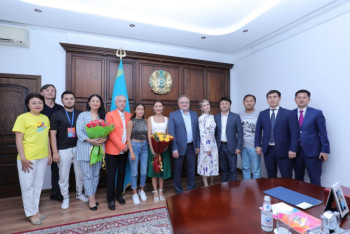 Фотография к новости: Baqytty bala откроет миру десятки, сотни новых талантов - Аким Актюбинской области