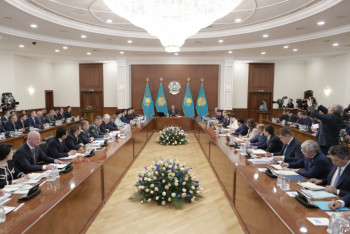 Фотография к новости: Токаев: Сокращение безработицы не происходит в нашей стране