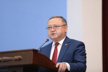 Фотография к новости: Уразалин призвал актюбинцев к общественному мониторингу качества дорог