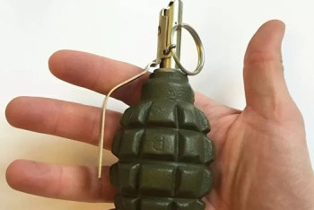 Фотография к новости:  В Министерстве обороны прокомментировали подрыв гранатой во время учений