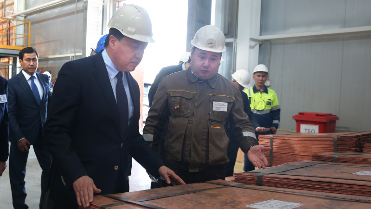 Аскар Мамин принял участие в открытии нового ферросплавного завода Карагандинской области 