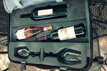 Казахстанцам отменили ограничения на вывоз за пределы ЕАЭС алкоголя и табака