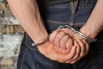 Фотография к новости: Мужчина спас девушку от изнасилования и угодил под стражу в Костанае