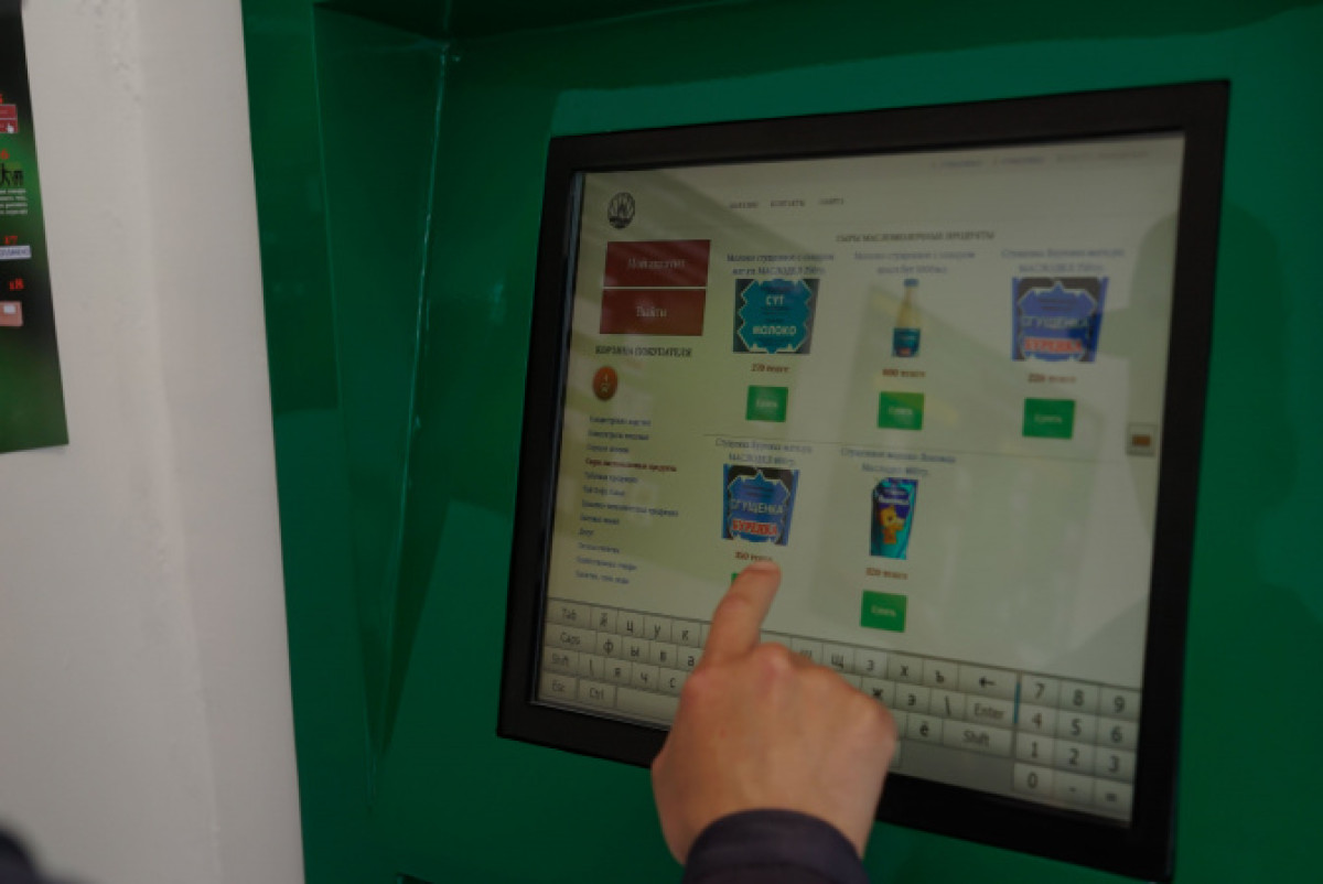 Электронные магазины запустили в следственных изоляторах Казахстана