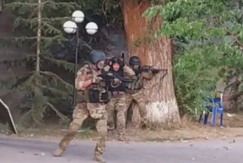 Фотография к новости: Раненный во время попытки штурма резиденции Атамбаева спецназовец скончался