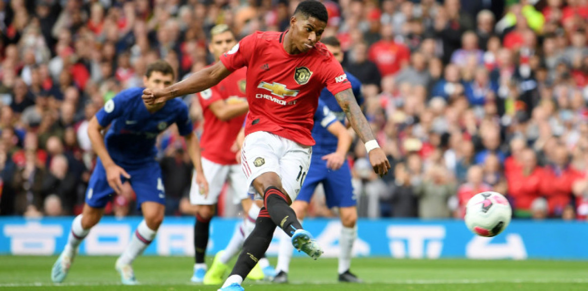 МЮ разгромил "Челси" в первом матче Лэмпарда