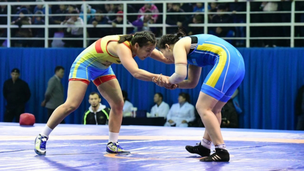 Стал известен состав сборной Казахстана по женской борьбе на ЧМ