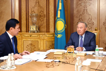 Фотография к новости: Назарбаев принял акима Нур-Султана