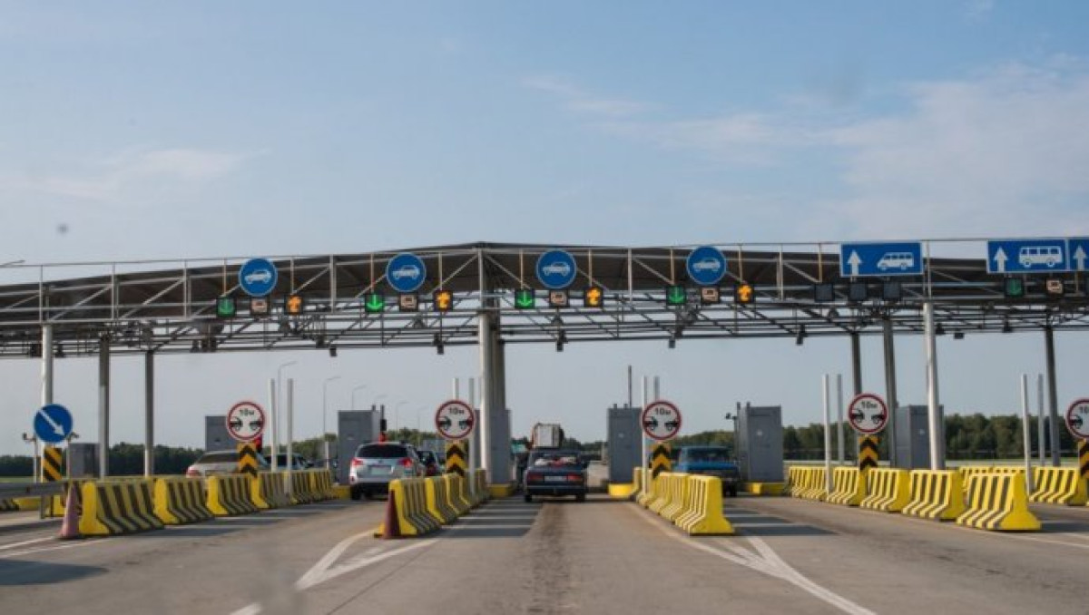Проезд по платным дорогам: из-за чего у автовладельцев могут появиться долги