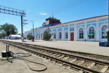 Фотография к новости: Поезд лишил ног женщину: трагедия в Актюбинской области