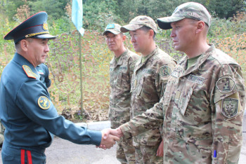 Фотография к новости: Разряд по альпинизму получат 35 военнослужащих