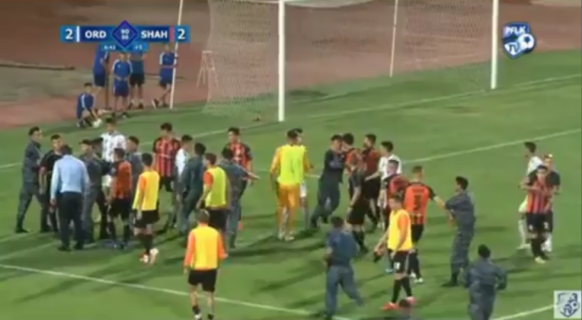 Со скандала начался 24-тур казахстанской футбольной Премьер-Лиги