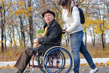 Мобильный "мост" между нуждающимися и волонтерами изобрела алматинка