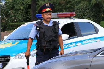 Фотография к новости: Полиция Алматы перейдет на усиленный режим 