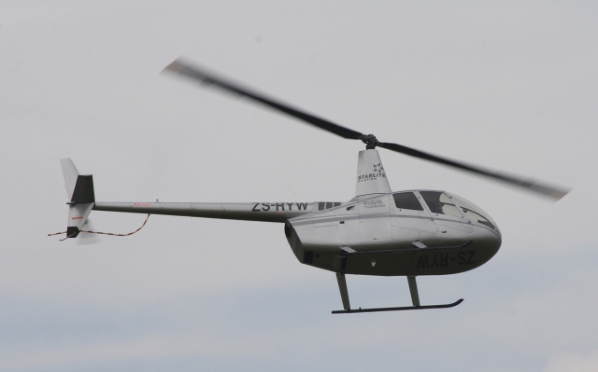 В Подмосковье вертолет упал в реку