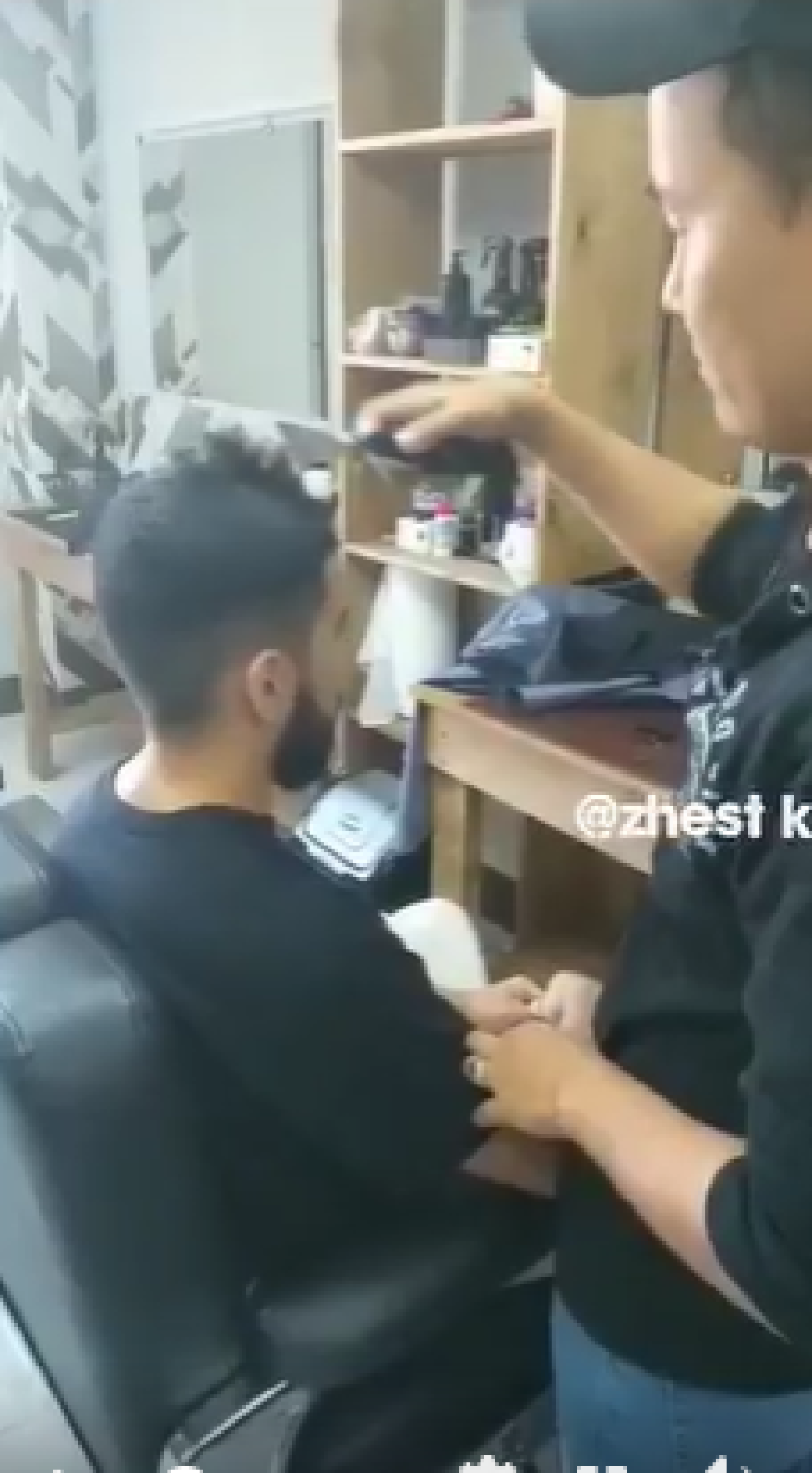 скриншот видео