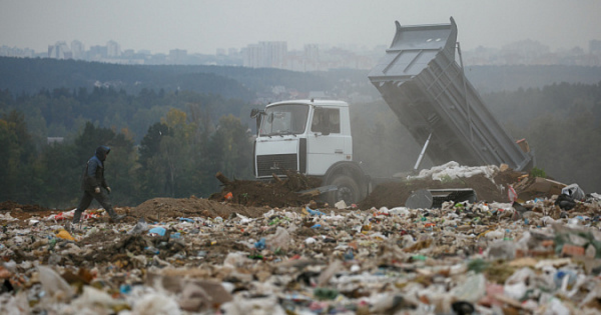 Шесть акиматов в ЗКО оштрафованы за пластмассу на полигонах