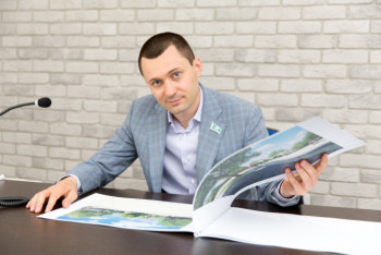 Фотография к новости: В зоопарке Алматы вновь сменился директор