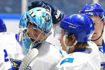 Фотография к новости: Фарм-клуб "Барыса" дебютировал в ВХЛ с поражения от российской команды