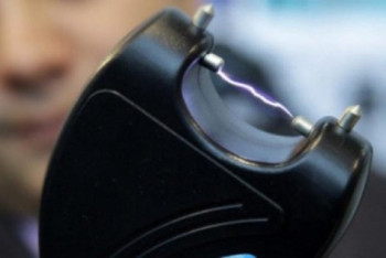 Фотография к новости: Казахстанца подозревают в нападении с электрошокером на главу ЦИК России