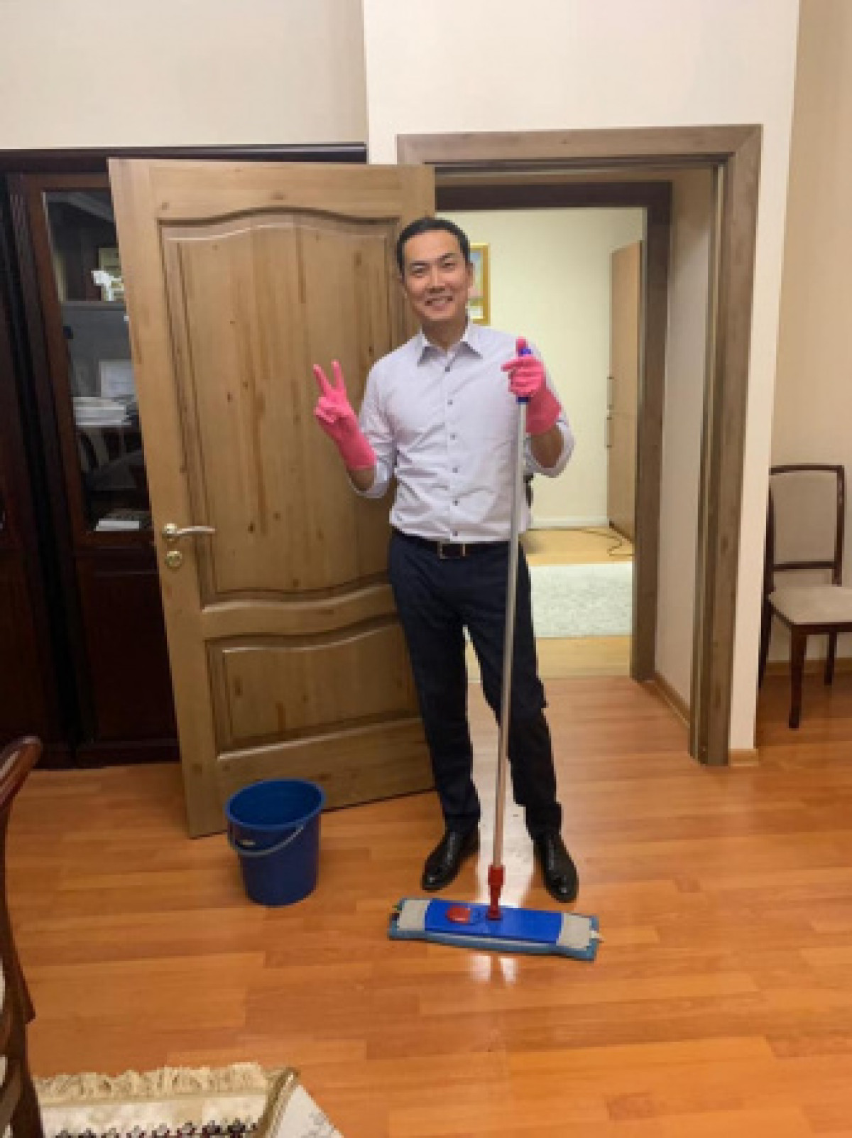 facebook.com/azhangozin