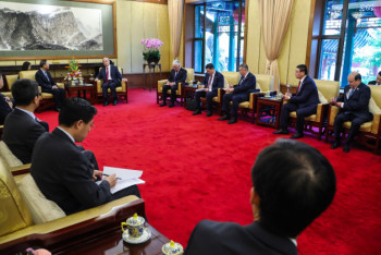 Фотография к новости: Токаев провел ряд встреч в Китае