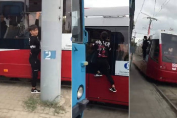 Фотография к новости: Вцепившегося в трамвай пранкера оштрафовали в Павлодаре 