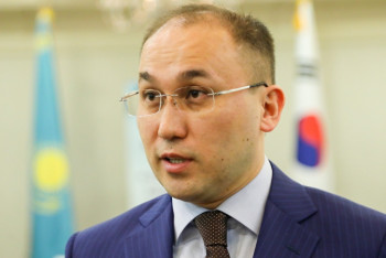 Фотография к новости: "Мы должны гордиться тем, что Токаев владеет китайским" – Даурен Абаев 