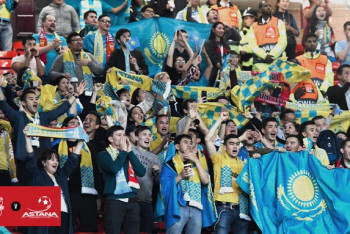 Фотография к новости: "Манчестер Юнайтед" поблагодарил казахстанских болельщиков за визит на Old Trafford