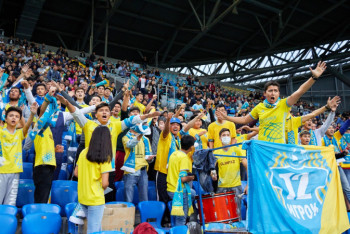 Фотография к новости: Более 200 казахстанцев поддержат "Астану" в игре с МЮ в Лиге Европы