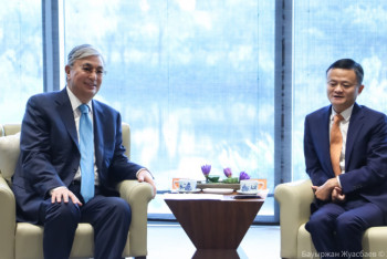 Фотография к новости: Джек Ма о Президенте Казахстана: Он очень вдохновляет