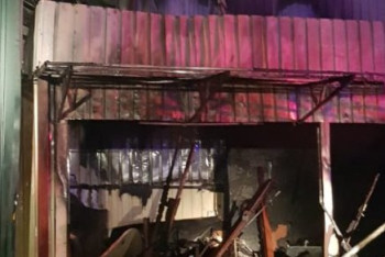 Фотография к новости: Рынок загорелся ночью на алматинской барахолке