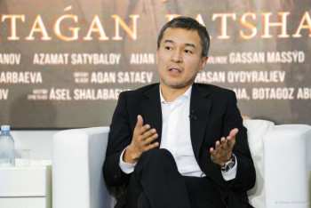 Фотография к новости: Сатаев объяснил, почему снимет кино о Сапиеве, а не о Головкине