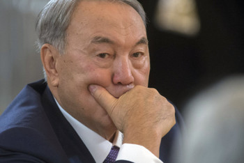 Фотография к новости: Елбасы о Жаке Шираке: "Он был истинным патриотом своей страны"