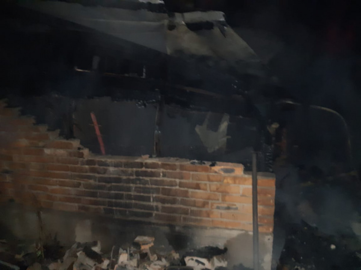 Три трупа обнаружены на месте пожара в Уральске