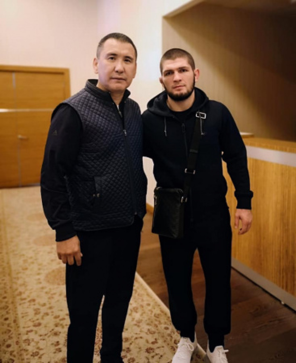 Хабиб Нурмагомедов приехал в Атырау