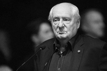 Фотография к новости: Умер режиссер Марк Захаров