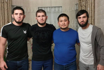 Фотография к новости: "Еще увидимся" – Хабиб Нурмагомедов передал спасибо "братьям" из Казахстана