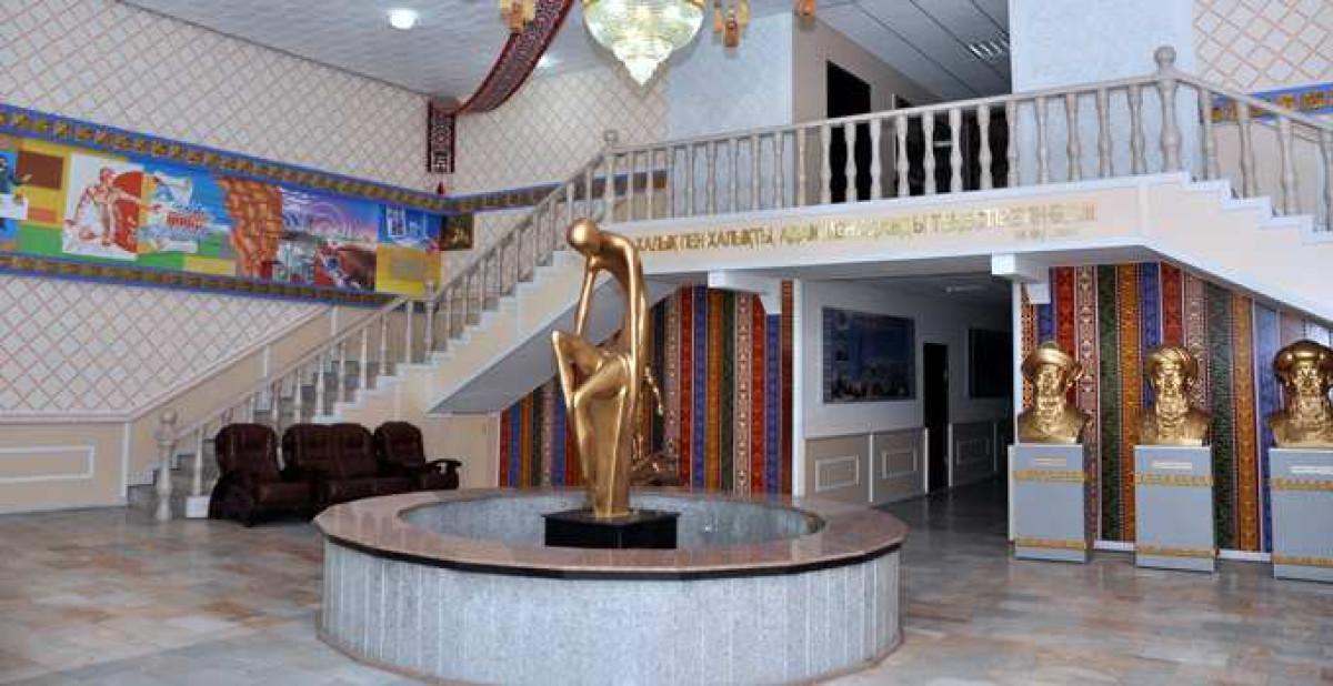 На систематические избиения в Шымкенте пожаловались студенты из Узбекистана