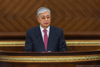 Фотография к новости: "Наша земля не будет продаваться иностранцам" - Токаев