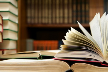 Фотография к новости: Писательство перестало быть профессией в Казахстане 