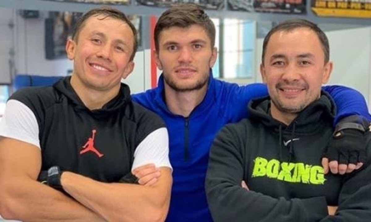 Головкин опубликовал фото с Ахмедовым в тренировочном зале