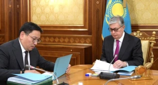 Токаев принял главу Нацбанка РК