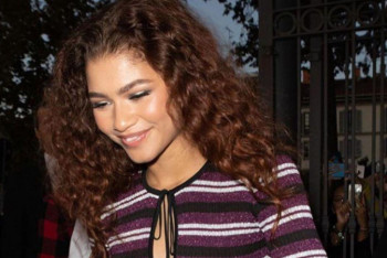 Фотография к новости: Астанчанка подарила голливудской актрисе Зендее портрет